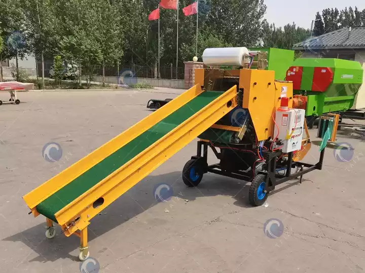 forage baling machine